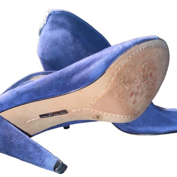 Vince Camuto Size 6 Blue Suede Heel - Picture 2 of 5